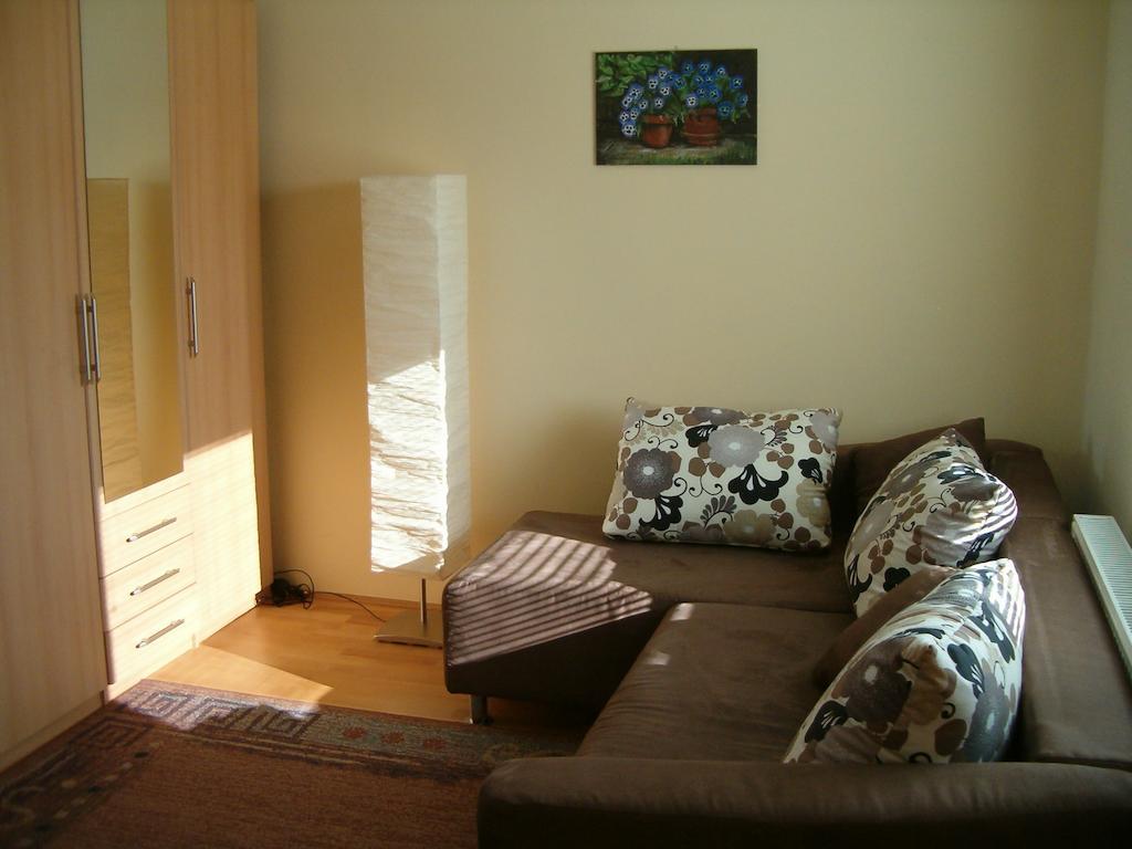 Madach Apartman Heviz Room photo